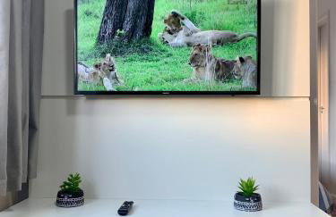 707- Apartamento Encantador, amplo e decorado, quarto, sala, cozinha, mobiliario moderno, cozinha completa com utensílios , Excelente vista da cidade e localização privelegiada no bairro Bigorrilho - Photo 16