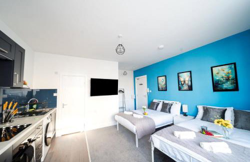 Open Mind Property - Apartment with 2 Double Beds - Photo 1