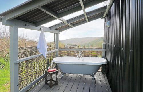 Luxurious Shepherds Huts Outdoor Baths Sea Views - Foto 4