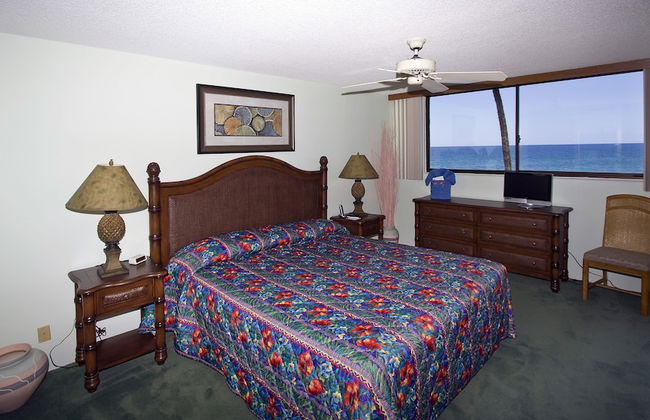 Polo Beach - CoralTree Residence Collection - Photo 3