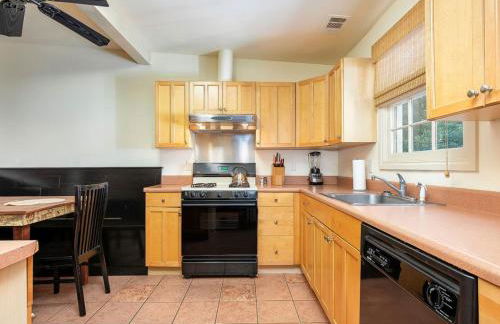 Frogtown Cottage by Tybee Vacation Rentals - Foto 41