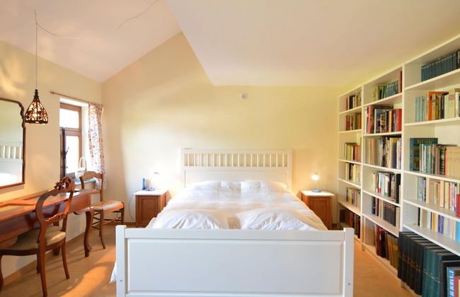 Holiday Home in Izier With Roofed Terrace, Garden, Parking - Foto 4