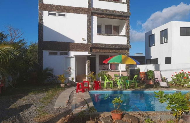 Modern Apartment With Common Pool Near Sandy Beach - Photo 14