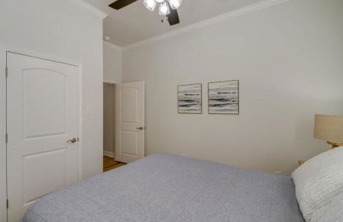 Luxury Lakefront Retreat with Deck and Patio! - Foto 20