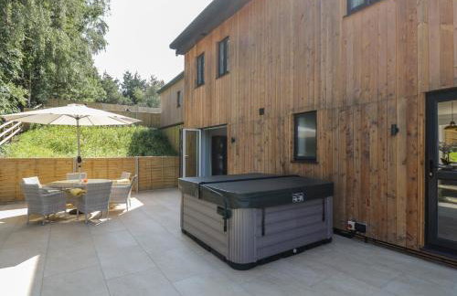 Stag Cottage - Photo 1