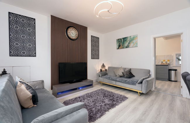 Cosy Cottage - Sleeps 6, Parking & Pet Friendly! - Foto 14