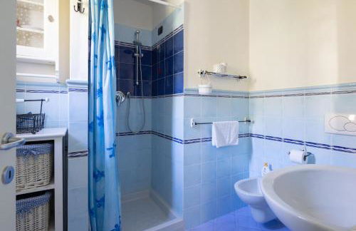 Portovenere a due passi dal mare / parcheggio privato, ampio appartamento fino a 8 persone - Photo 12