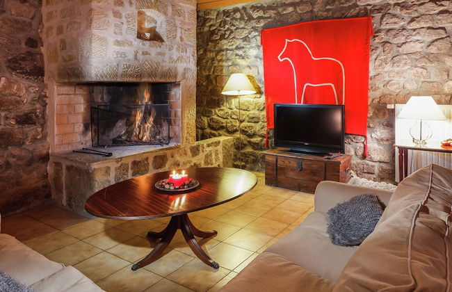 Charming Farmhouse in Cros-de-georand With Swimming Pool - Photo 24