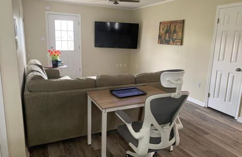 Day Street - Walk to Harpers Ferry NP - Foto 1