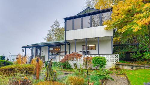 Steps to Beach Scenic Escape in Port Orchard! - Foto 3