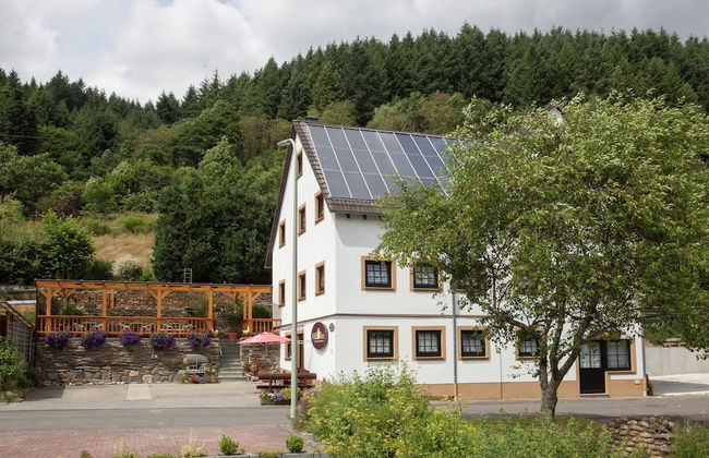 A Modern Apartment in the Hunsruck Region's Romantic Drohn Valley - Photo 69