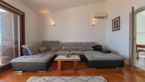 Apartments Sunrise Duilovo -Superior Three Bedroom Apartment with Sea View Terrace - Foto 4