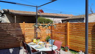 Gites l’Olivier avec piscine - Foto 5