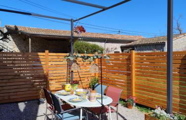 Gites l’Olivier avec piscine - Foto 5