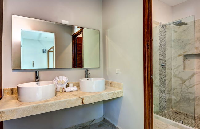 Casa Sieva 4 BDRM luxury villa sleeps 8 - Photo 24