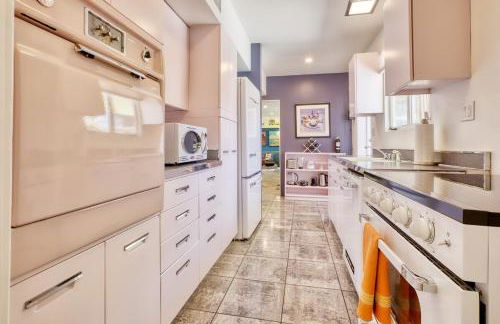 Spectacular Midcentury-Modern Home - Pool, Spa,View - Foto 17