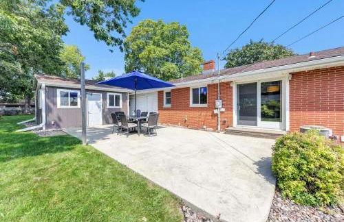 Charming 4-Bedroom Home Short Walk to Lambeau - Foto 38