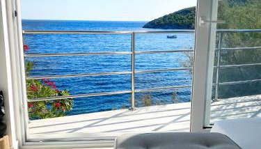 Villa Moro: Beachfront Privacy - Foto 2