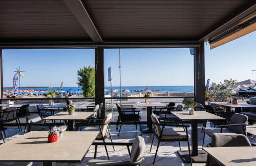 Steris Elegant Beach Hotel - Photo 10