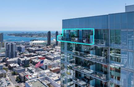 Entire Floor 2BDR w Luxury Amenities Balcony SkyLux Penthouse by AvantStay - Foto 2