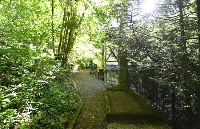 Lovely Holiday Home in Marche-en-Famenne with Hot Tub - Photo 32