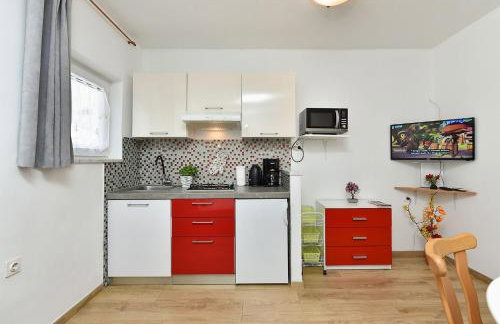 Spacious apartment with garden - Foto 10