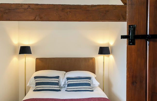 Glyme Flat Peaceful Country Retreat - Photo 2