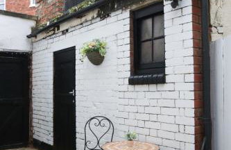 Britannia Lodge - Photo 17