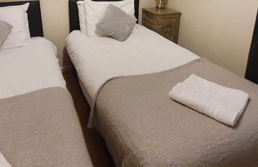 Contractor Mid week bookers - Foto 11