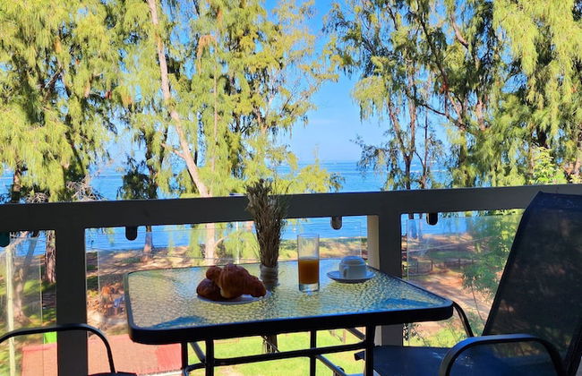 Phoenix Beach Apartments sea view - Photo 12