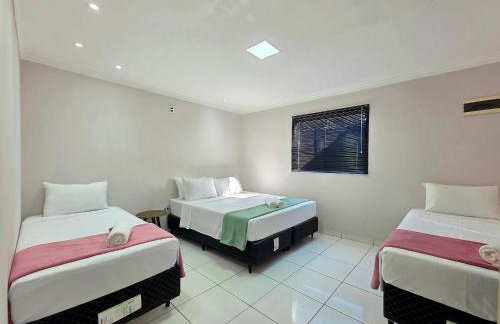 Casa quintal amplo 10 min Centro 2 quartos - Photo 2