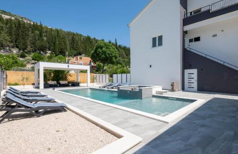 Awesome Home In Veliki Prolog - Foto 14