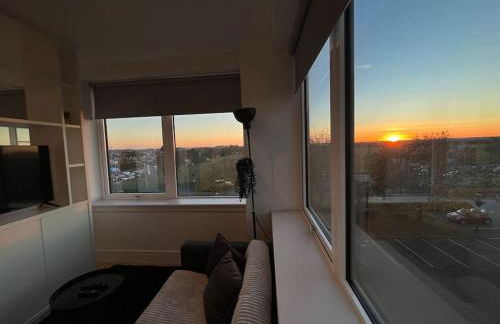 Voyager Haus Apartments, EV Charging Stations, London Heathrow Airport, LHR, Terminal 4, RE-Energise & GO - Foto 27