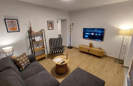 Calliope Apartment - Photo 3