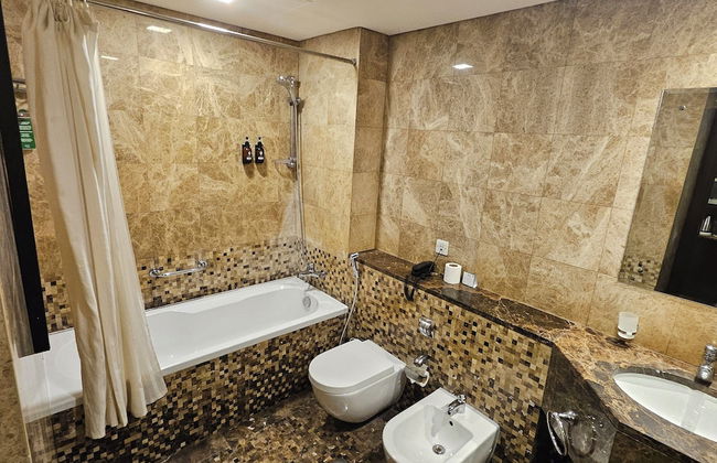 Tulip Creek Hotel Apartments - Photo 61