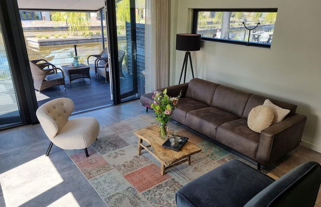 Luxurious Detached Water Villa With Jetty - Foto 77