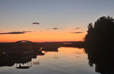 Lake Access and Easy Living at West Battle Lake - Foto 21