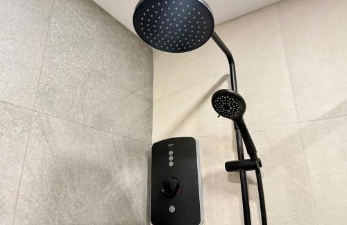 Detached Modern Flat 8 Min Walk to Pudsey Station - Foto 48