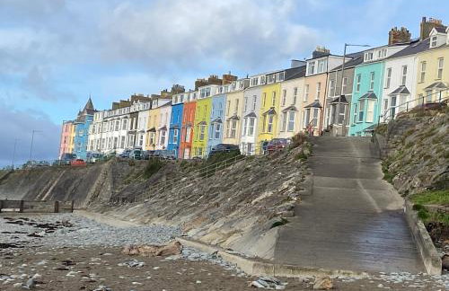 Porthyraur castle view, beach, parking,EV point Pet friendly - Foto 47