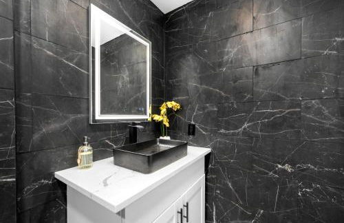 Cozy 1BR King Bed with Pool and Free Park - Foto 13