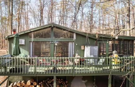 Zen Vibe w Fireplace Grill Deck & Screened Porch - Foto 2