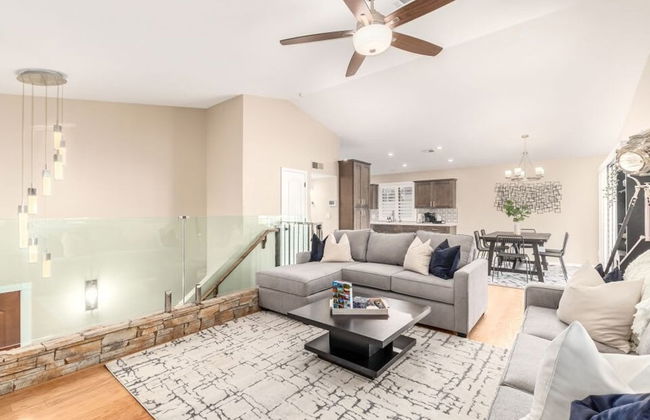 Princess Retreat Private Pool Firepit Sleeps 12 - Photo 8