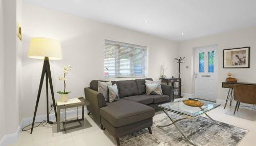 Modern Comfort 2-Bedroom, 2-Bathroom House - Foto 2