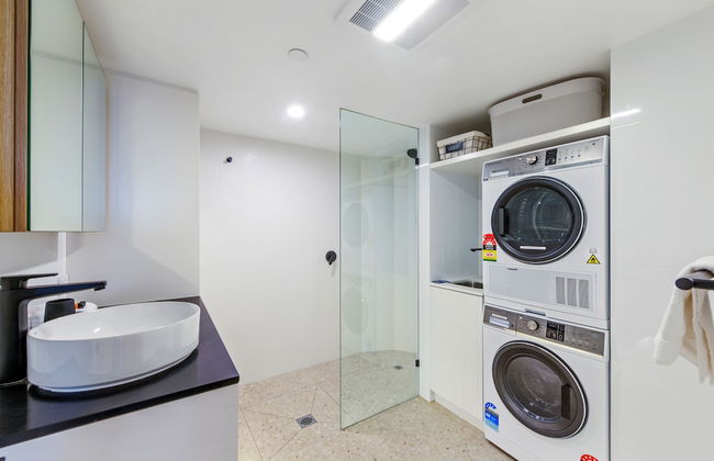 Zenith Ocean Front Apartments - Photo 51