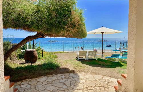 Paradise Beachfront Villa, Porto Columbu, Sardinia - Foto 4