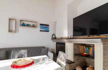 Mameli Apartment - Photo 2