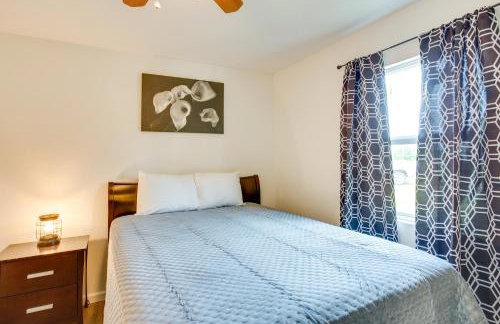 Thackerville Getaway with Porch - Near WinStar! - Foto 13