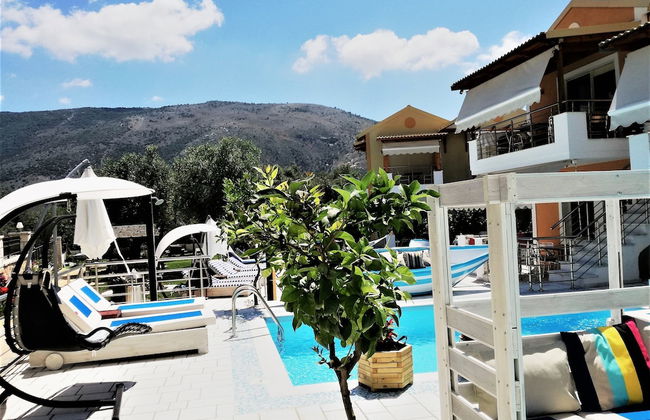 All Saints Villas - Photo 11