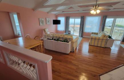 8018 Beach Rd, Semi-Oceanfront, Pool/Hot Tub - Foto 16