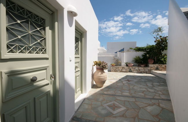 Hara Studios and Apartments - Photo 70